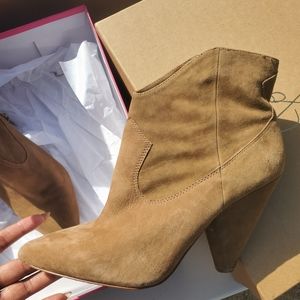 Vince Camuto Tan Suede ankle boots